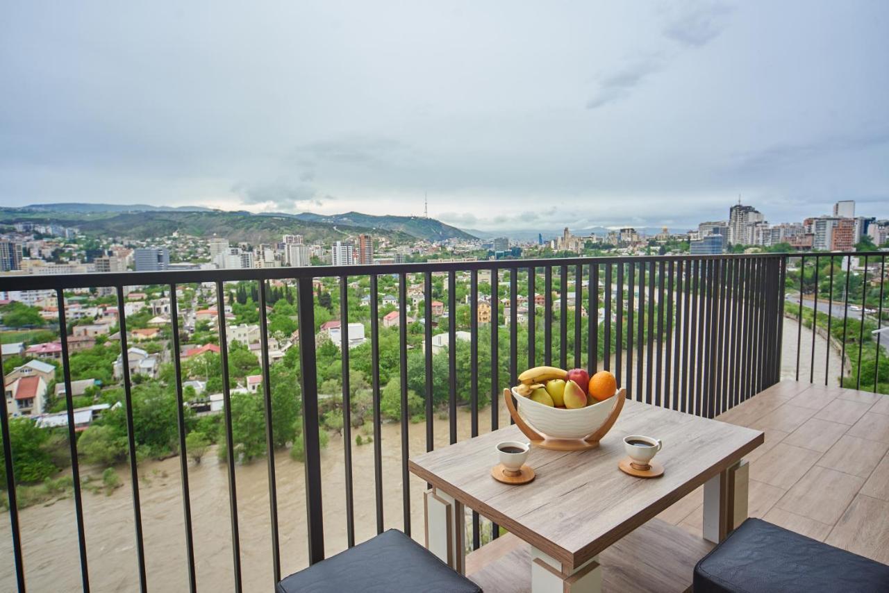 Apartment By The River Тбилиси Экстерьер фото